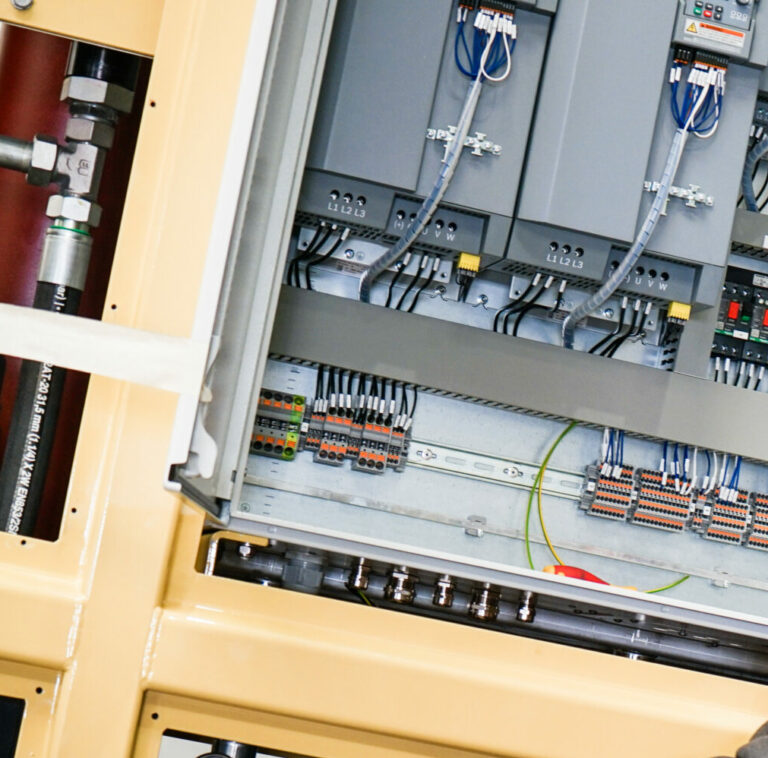 Over ons - Hydro-CAN Engineering BV